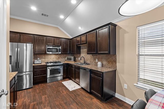 3709 Sabine Pass Drive, Bossier City, LA 71111