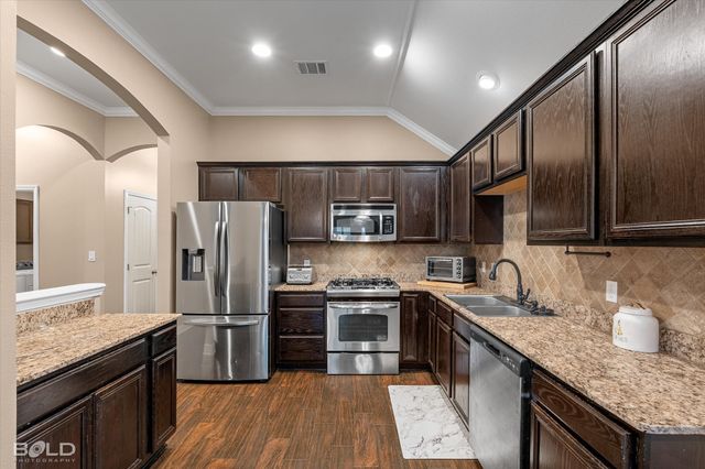3709 Sabine Pass Drive, Bossier City, LA 71111