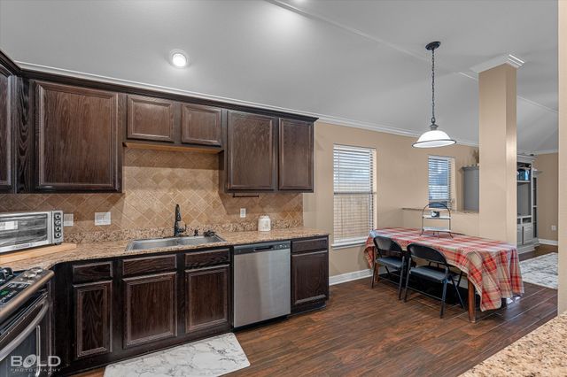 3709 Sabine Pass Drive, Bossier City, LA 71111