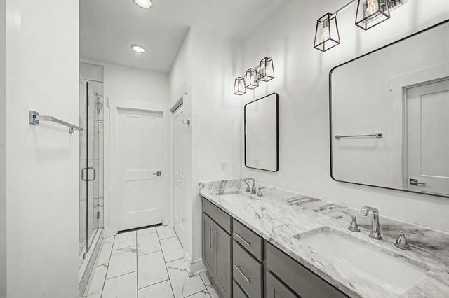 1911B 15th Ave, N, Nashville, TN 37208
