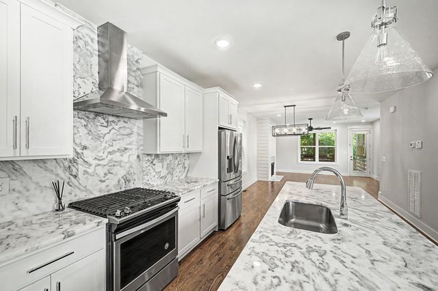 1911B 15th Ave, N, Nashville, TN 37208