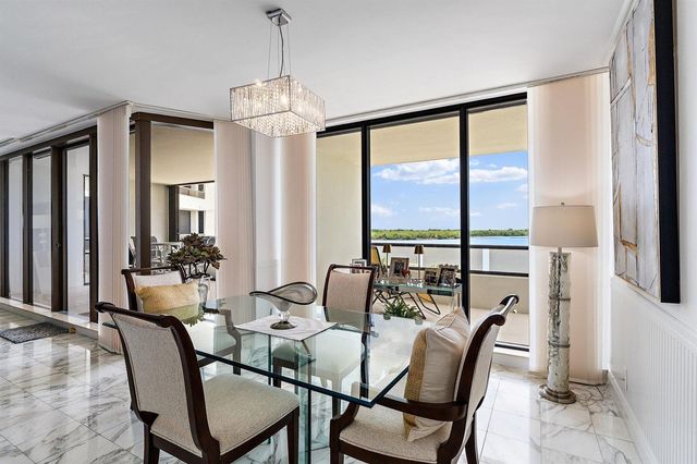 100 Lakeshore Drive 457, North Palm Beach, FL 33408