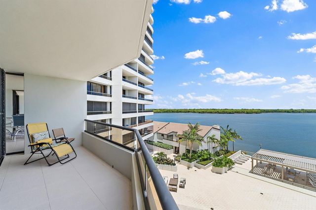 100 Lakeshore Drive 457, North Palm Beach, FL 33408