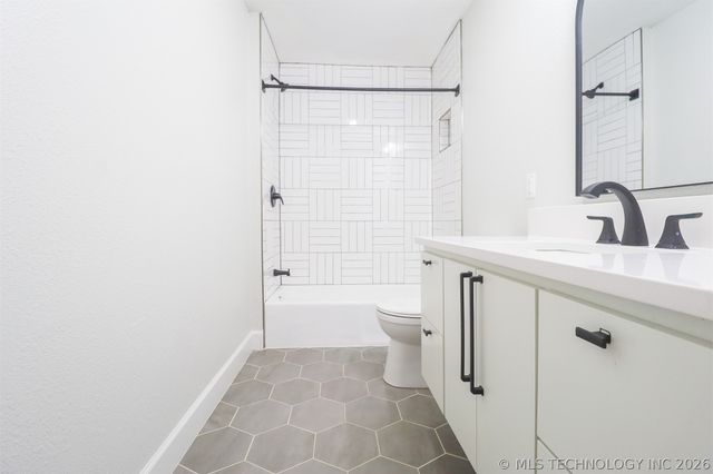 2503 S Birmingham Avenue, Tulsa, OK 74114