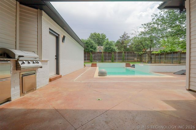 2503 S Birmingham Avenue, Tulsa, OK 74114