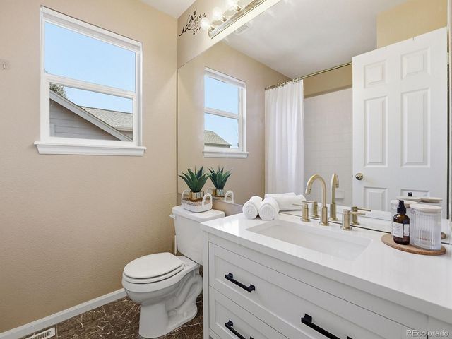 14332 E Bellewood Place, Aurora, CO 80015