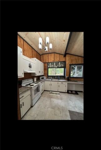 16135 Bottle Rock rd., Cobb, CA 95426