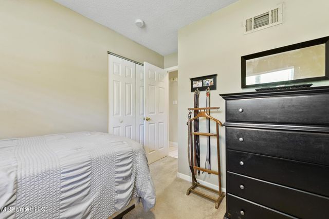1912 Woodmont Street, Pascagoula, MS 39567