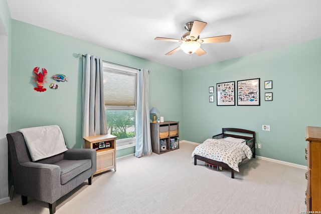 112 Grand Oak, Hollywood Park, TX 78232
