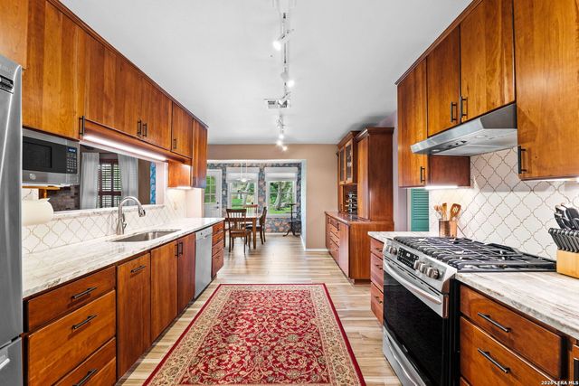 112 Grand Oak, Hollywood Park, TX 78232