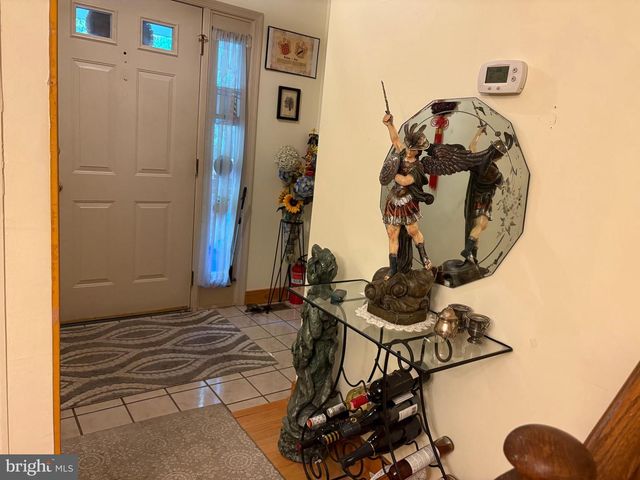 5930 LANGTON DR, Franconia, VA 22310