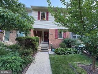 5930 LANGTON DR, Franconia, VA 22310