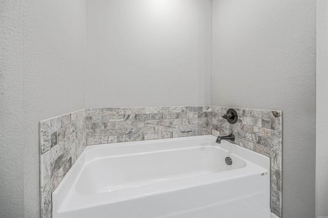 34 Cimarron Circle, Cabot, AR 72023