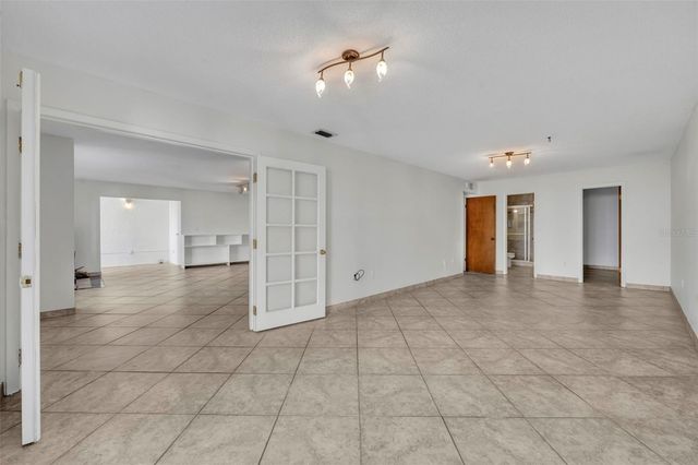 300 CAROLINA AVENUE 207, Winter Park, FL 32789