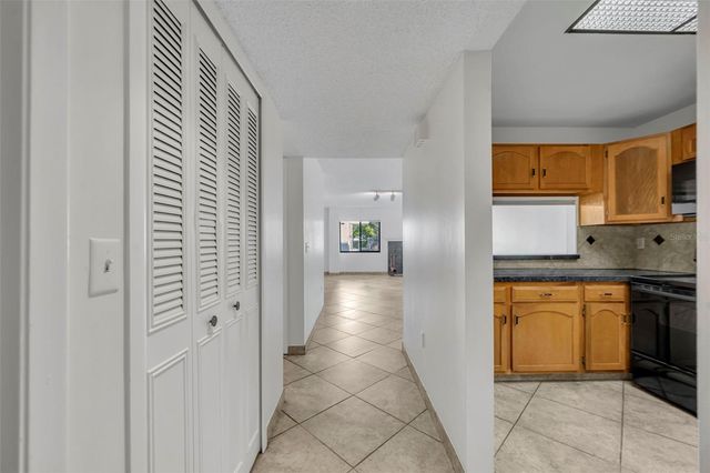 300 CAROLINA AVENUE 207, Winter Park, FL 32789