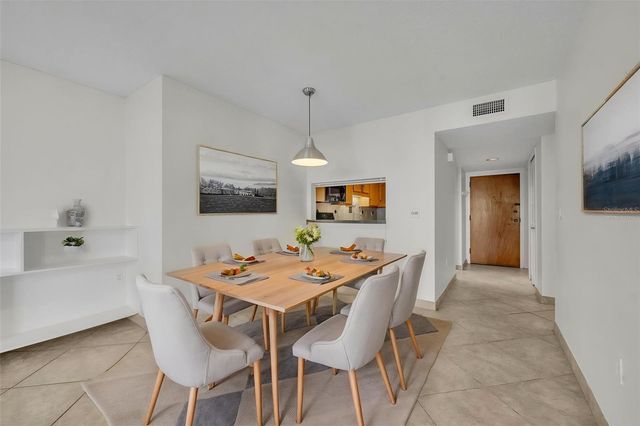 300 CAROLINA AVENUE 207, Winter Park, FL 32789