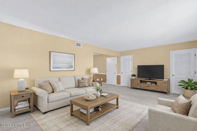 521 Zorn Ave APT G11, Louisville, KY 40206