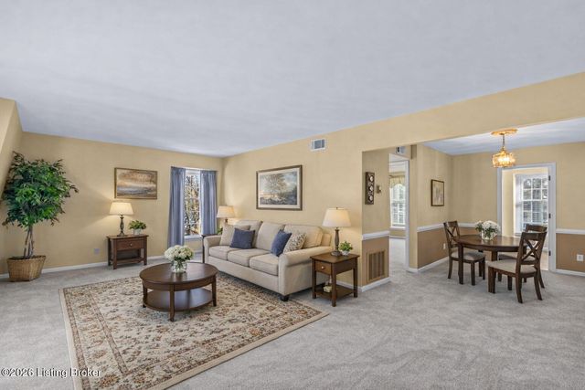 521 Zorn Ave APT G11, Louisville, KY 40206