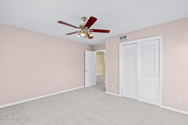 521 Zorn Ave APT G11, Louisville, KY 40206