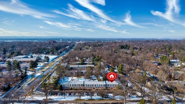 521 Zorn Ave APT G11, Louisville, KY 40206