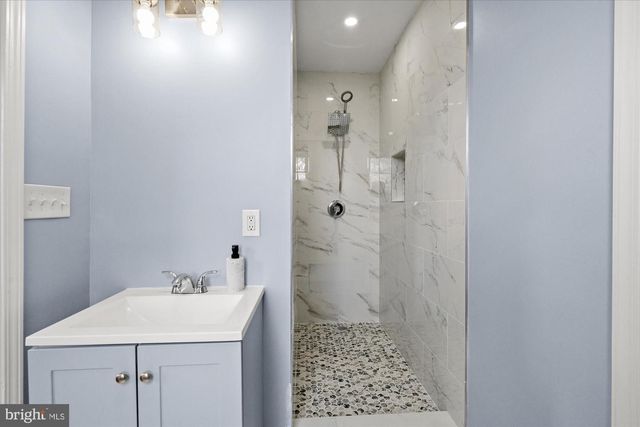 349 KENTUCKY AVE SE, Washington, DC 20003