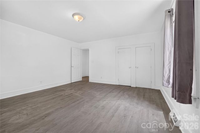 216 W Shannonhouse Street, Shelby, NC 28152