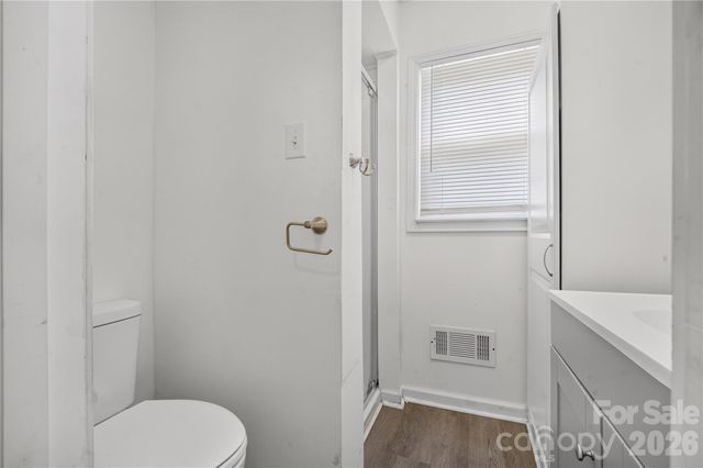 216 W Shannonhouse Street, Shelby, NC 28152