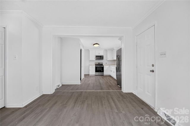 216 W Shannonhouse Street, Shelby, NC 28152