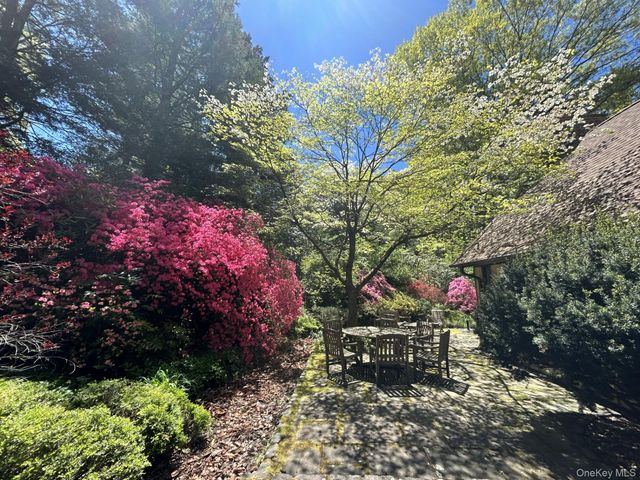 20 Lewis Road, Irvington, NY 10533