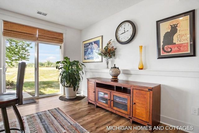 4401 Grand Point, Holland, MI 49424