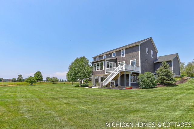 4401 Grand Point, Holland, MI 49424