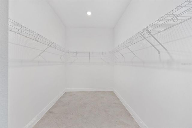 9945 SW 83RD LANE, Ocala, FL 34481