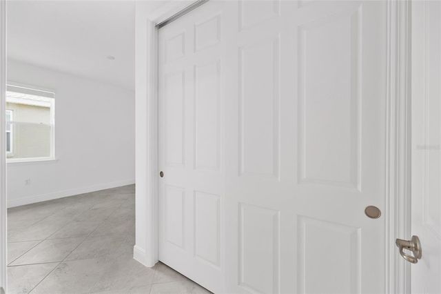 9945 SW 83RD LANE, Ocala, FL 34481