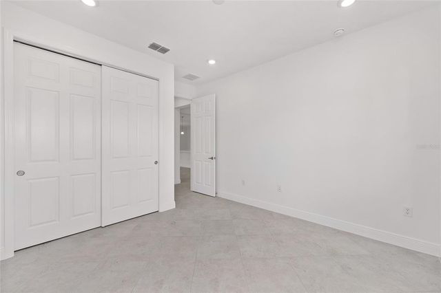 9945 SW 83RD LANE, Ocala, FL 34481