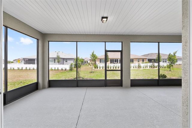 9945 SW 83RD LANE, Ocala, FL 34481