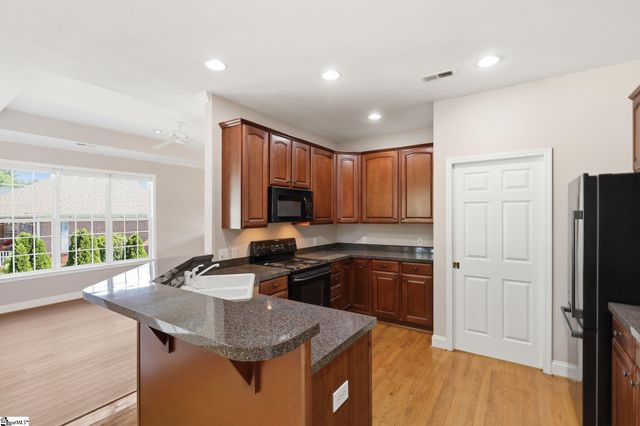 404 Gallop Court, Greenville, SC 29617