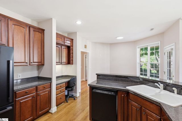 404 Gallop Court, Greenville, SC 29617