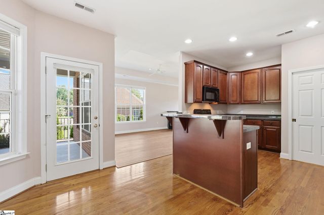 404 Gallop Court, Greenville, SC 29617