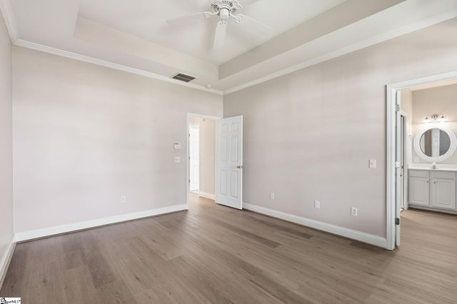 404 Gallop Court, Greenville, SC 29617