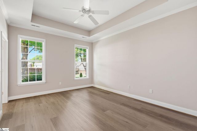 404 Gallop Court, Greenville, SC 29617