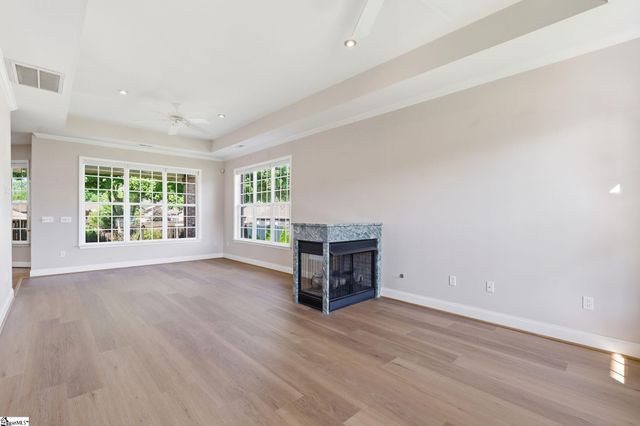404 Gallop Court, Greenville, SC 29617