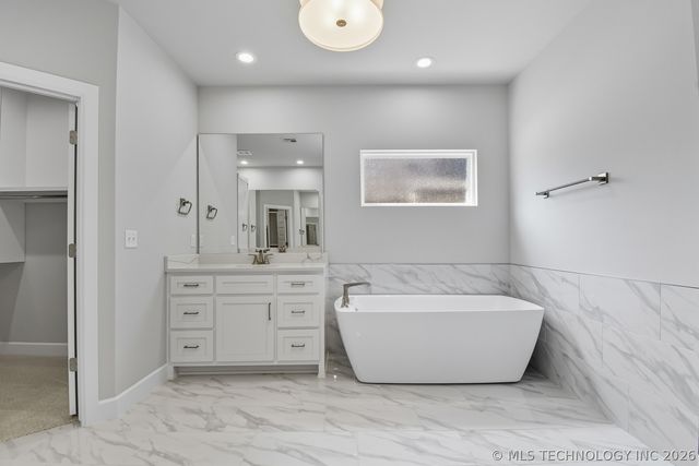 4011 W Baton Rouge Street, Broken Arrow, OK 74011