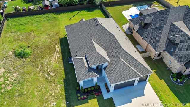 4011 W Baton Rouge Street, Broken Arrow, OK 74011