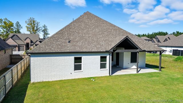 4011 W Baton Rouge Street, Broken Arrow, OK 74011