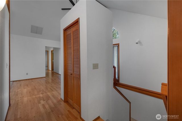 10547 Summit Lake Road NW, Olympia, WA 98502