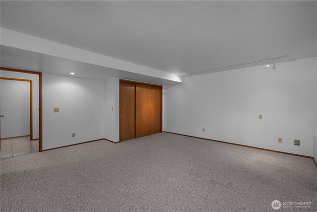 10547 Summit Lake Road NW, Olympia, WA 98502