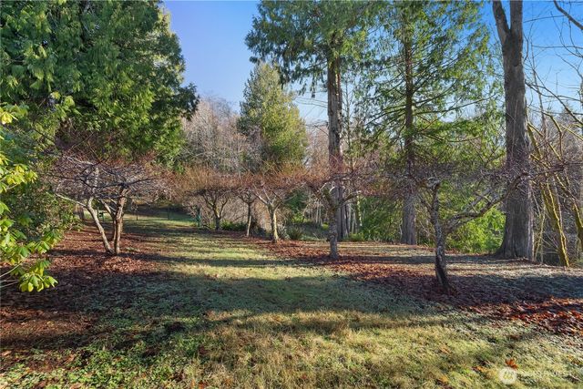 10547 Summit Lake Road NW, Olympia, WA 98502