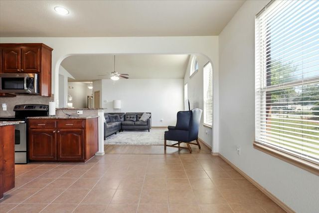 714 Bayou Drive, Glenn Heights, TX 75154