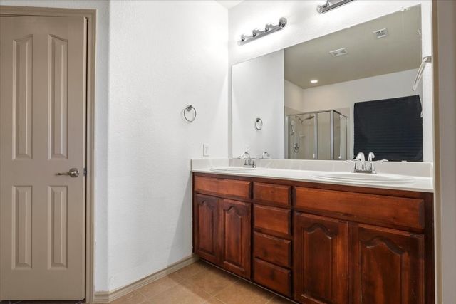 714 Bayou Drive, Glenn Heights, TX 75154