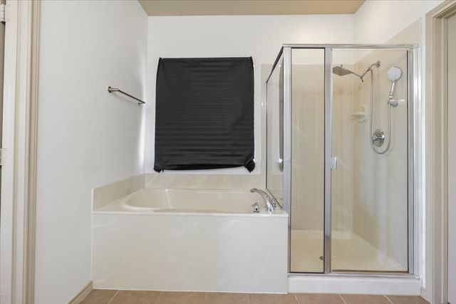 714 Bayou Drive, Glenn Heights, TX 75154